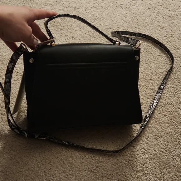 Cute Black & Snakeskin Purse - Picture 2 of 3